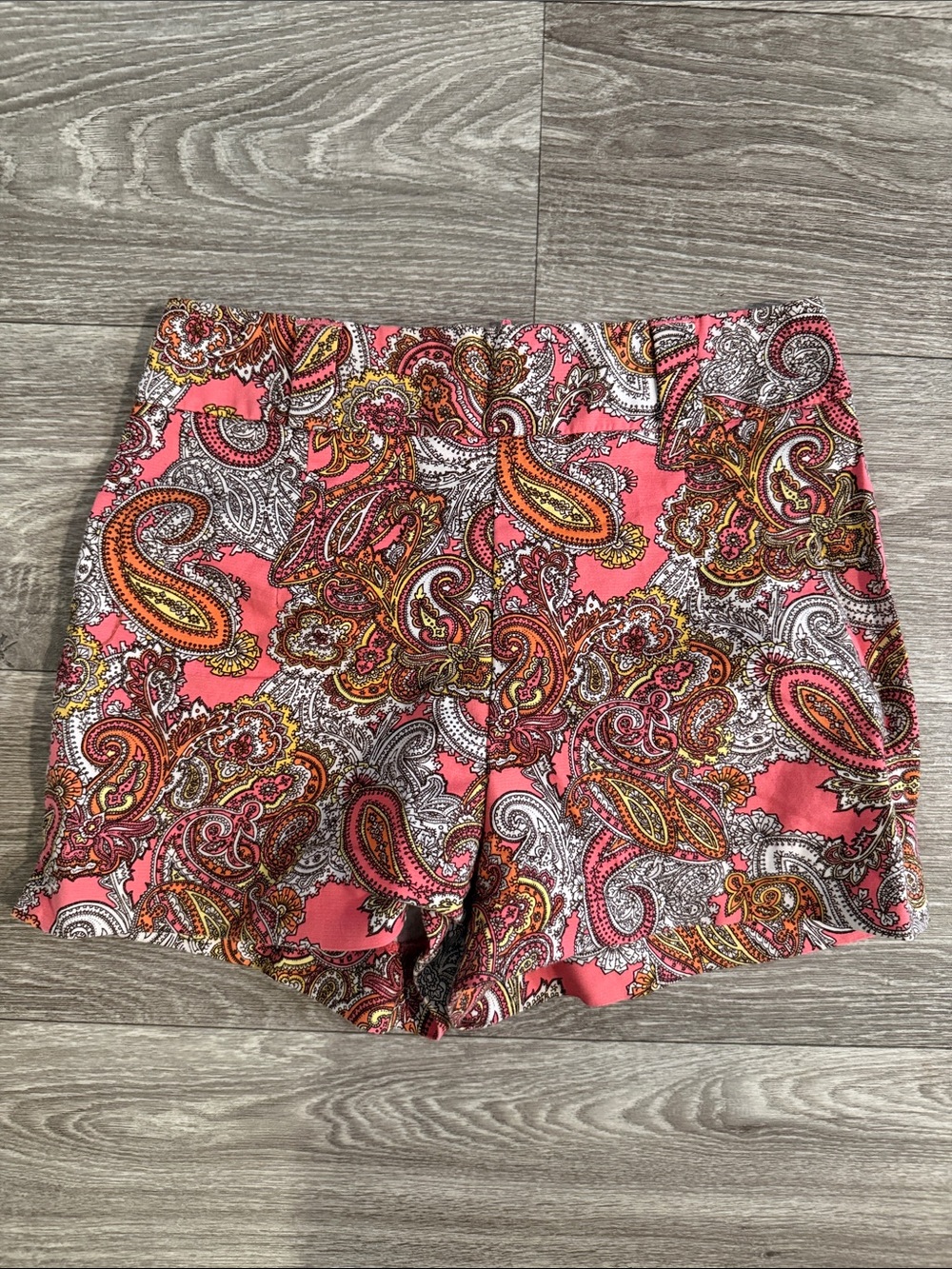 H&M Coral Pink Paisley High-Waist Women's Shorts